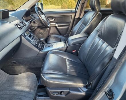 Серый Вольво ХС90, объемом двигателя 2.4 л и пробегом 148 тыс. км за 6394 $, фото 18 на Automoto.ua