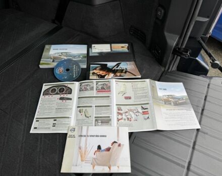 Сірий Вольво ХС90, об'ємом двигуна 2.4 л та пробігом 270 тис. км за 20500 $, фото 21 на Automoto.ua