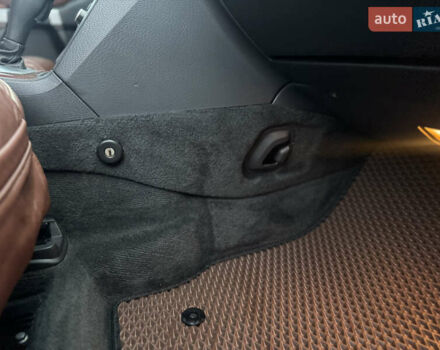 Сірий Вольво ХС90, об'ємом двигуна 2.4 л та пробігом 220 тис. км за 16300 $, фото 38 на Automoto.ua