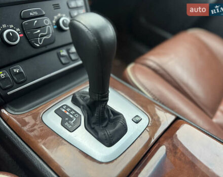 Сірий Вольво ХС90, об'ємом двигуна 2.4 л та пробігом 220 тис. км за 16300 $, фото 63 на Automoto.ua