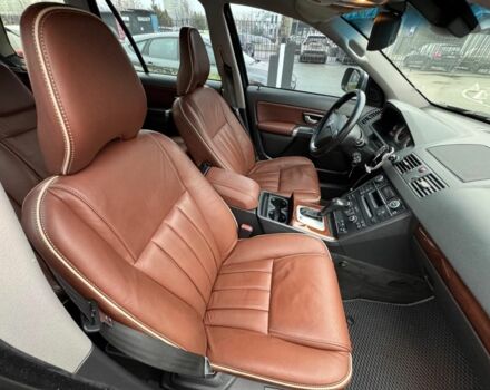 Сірий Вольво ХС90, об'ємом двигуна 2.4 л та пробігом 270 тис. км за 20500 $, фото 15 на Automoto.ua