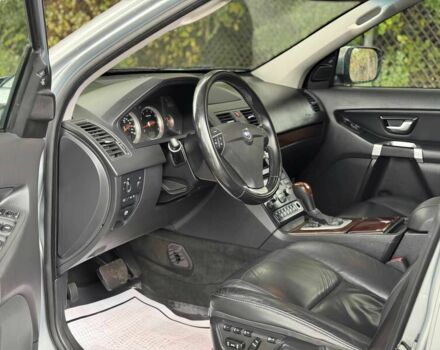 Серый Вольво ХС90, объемом двигателя 3.2 л и пробегом 80 тыс. км за 5800 $, фото 10 на Automoto.ua