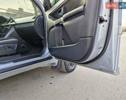 Сірий Вольво ХС90, об'ємом двигуна 2.4 л та пробігом 200 тис. км за 18300 $, фото 15 на Automoto.ua