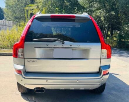 Серый Вольво ХС90, объемом двигателя 3.2 л и пробегом 82 тыс. км за 8900 $, фото 4 на Automoto.ua