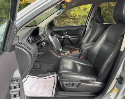 Серый Вольво ХС90, объемом двигателя 3.2 л и пробегом 83 тыс. км за 9700 $, фото 8 на Automoto.ua