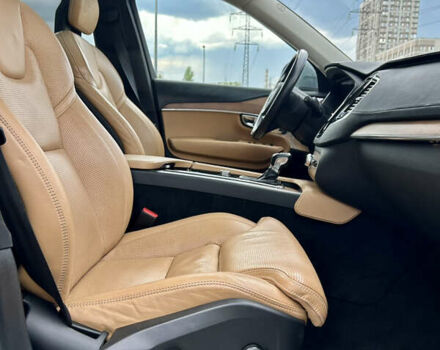 Сірий Вольво ХС90, об'ємом двигуна 1.97 л та пробігом 154 тис. км за 29300 $, фото 38 на Automoto.ua