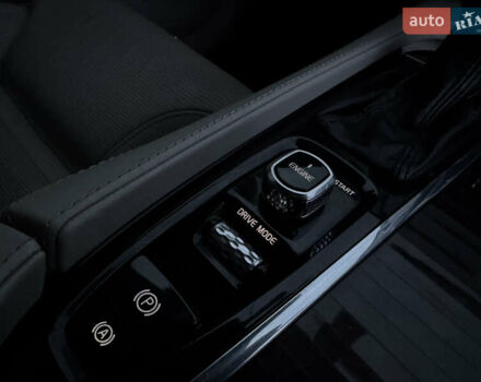 Вольво ХС90 2015 в Бердичеве на Automoto.ua Серый Вольво ХС90, объемом двигателя 2 л и пробегом 284 тыс. км за 25500 $, фото 23 на Automoto.ua