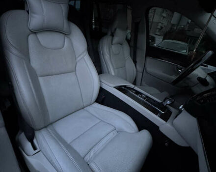 Вольво ХС90 2015 в Бердичеве на Automoto.ua Серый Вольво ХС90, объемом двигателя 2 л и пробегом 284 тыс. км за 25500 $, фото 20 на Automoto.ua