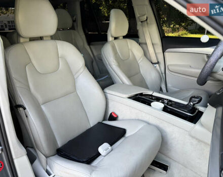 Серый Вольво ХС90, объемом двигателя 1.97 л и пробегом 221 тыс. км за 23500 $, фото 26 на Automoto.ua