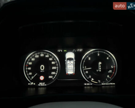 Вольво ХС90 2015 в Бердичеве на Automoto.ua Серый Вольво ХС90, объемом двигателя 2 л и пробегом 284 тыс. км за 25500 $, фото 26 на Automoto.ua