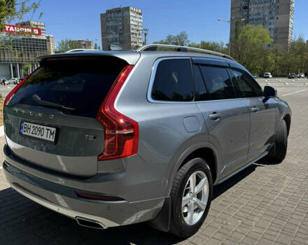 Серый Вольво ХС90, объемом двигателя 1.97 л и пробегом 179 тыс. км за 22299 $, фото 2 на Automoto.ua