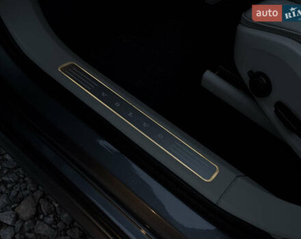 Вольво ХС90 2015 в Бердичеве на Automoto.ua Серый Вольво ХС90, объемом двигателя 2 л и пробегом 284 тыс. км за 25500 $, фото 28 на Automoto.ua