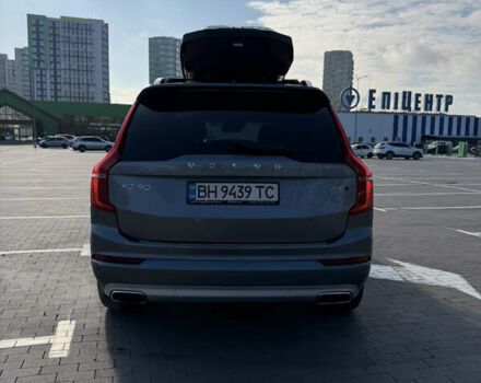 Серый Вольво ХС90, объемом двигателя 1.97 л и пробегом 185 тыс. км за 26300 $, фото 3 на Automoto.ua