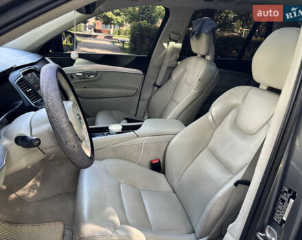 Серый Вольво ХС90, объемом двигателя 1.97 л и пробегом 221 тыс. км за 23500 $, фото 17 на Automoto.ua