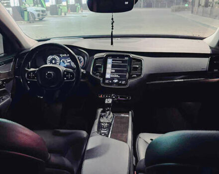 Серый Вольво ХС90, объемом двигателя 2 л и пробегом 315 тыс. км за 21500 $, фото 25 на Automoto.ua