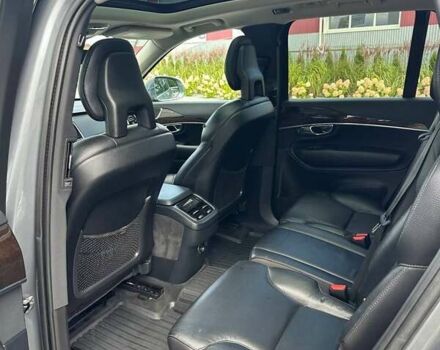 Серый Вольво ХС90, объемом двигателя 1.97 л и пробегом 193 тыс. км за 22500 $, фото 7 на Automoto.ua