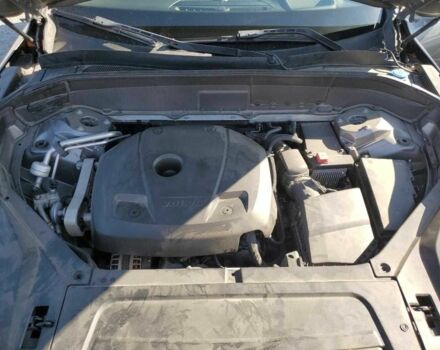 Сірий Вольво ХС90, об'ємом двигуна 2 л та пробігом 92 тис. км за 7000 $, фото 11 на Automoto.ua