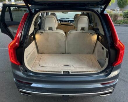 Серый Вольво ХС90, объемом двигателя 2 л и пробегом 72 тыс. км за 12300 $, фото 16 на Automoto.ua