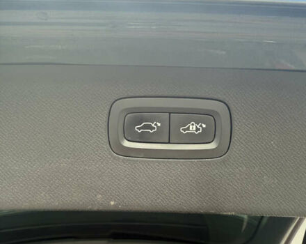 Сірий Вольво ХС90, об'ємом двигуна 1.97 л та пробігом 210 тис. км за 29900 $, фото 19 на Automoto.ua