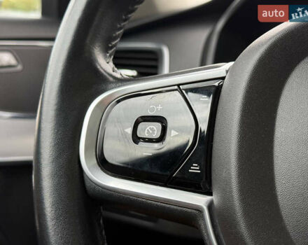 Вольво ХС90 2016 в Кривом Роге на Automoto.ua Серый Вольво ХС90, объемом двигателя 1.97 л и пробегом 99 тыс. км за 25999 $, фото 42 на Automoto.ua