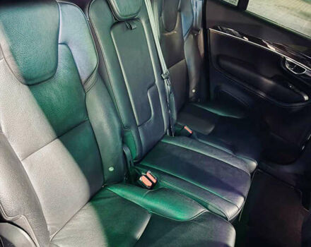 Серый Вольво ХС90, объемом двигателя 2 л и пробегом 315 тыс. км за 21500 $, фото 22 на Automoto.ua