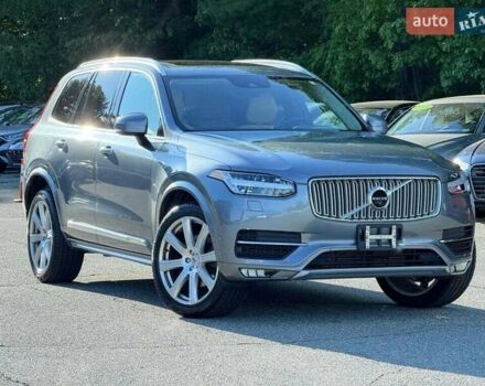 Серый Вольво ХС90, объемом двигателя 1.97 л и пробегом 108 тыс. км за 8700 $, фото 2 на Automoto.ua