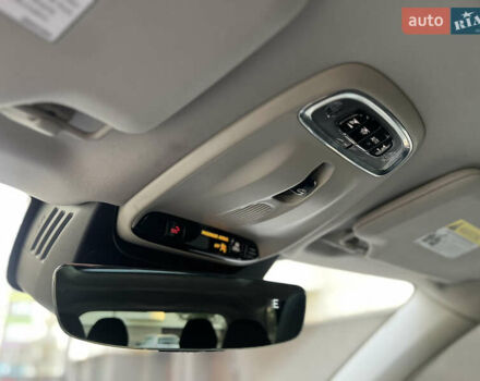 Сірий Вольво ХС90, об'ємом двигуна 2 л та пробігом 183 тис. км за 26500 $, фото 55 на Automoto.ua