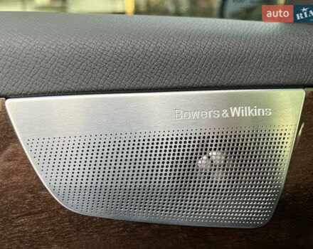 Сірий Вольво ХС90, об'ємом двигуна 2 л та пробігом 183 тис. км за 26500 $, фото 65 на Automoto.ua