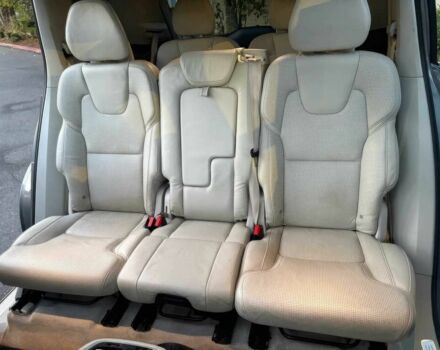 Серый Вольво ХС90, объемом двигателя 2 л и пробегом 72 тыс. км за 12300 $, фото 11 на Automoto.ua