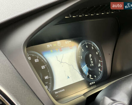 Сірий Вольво ХС90, об'ємом двигуна 2 л та пробігом 183 тис. км за 26500 $, фото 48 на Automoto.ua