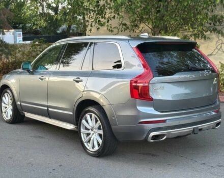 Серый Вольво ХС90, объемом двигателя 2 л и пробегом 72 тыс. км за 12300 $, фото 3 на Automoto.ua