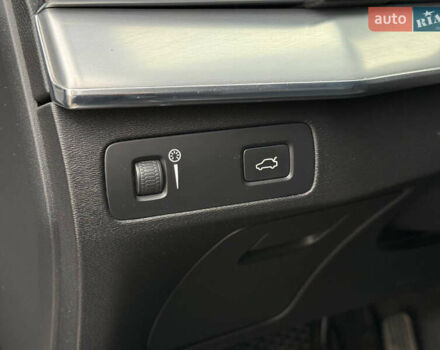 Вольво ХС90 2016 в Кривом Роге на Automoto.ua Серый Вольво ХС90, объемом двигателя 1.97 л и пробегом 99 тыс. км за 25999 $, фото 35 на Automoto.ua