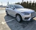 Серый Вольво ХС90, объемом двигателя 2 л и пробегом 132 тыс. км за 31900 $, фото 1 на Automoto.ua