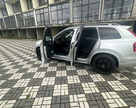 Сірий Вольво ХС90, об'ємом двигуна 2 л та пробігом 132 тис. км за 27000 $, фото 28 на Automoto.ua