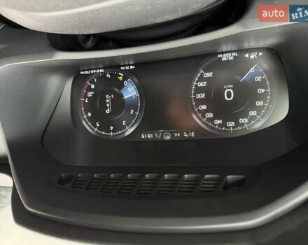 Сірий Вольво ХС90, об'ємом двигуна 1.97 л та пробігом 30 тис. км за 29700 $, фото 28 на Automoto.ua