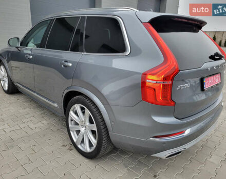 Серый Вольво ХС90, объемом двигателя 1.97 л и пробегом 180 тыс. км за 32000 $, фото 7 на Automoto.ua