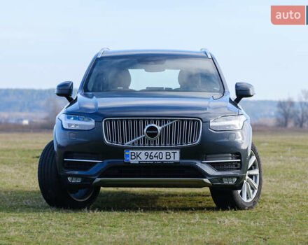 Сірий Вольво ХС90, об'ємом двигуна 1.97 л та пробігом 72 тис. км за 34000 $, фото 2 на Automoto.ua