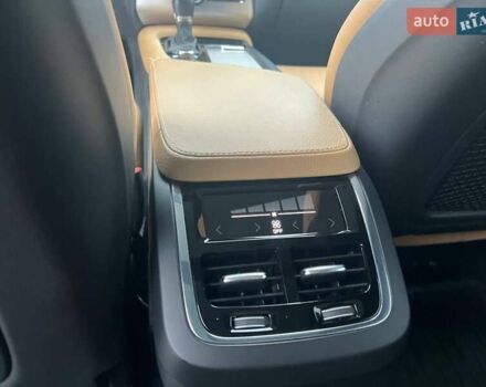 Серый Вольво ХС90, объемом двигателя 2 л и пробегом 143 тыс. км за 26500 $, фото 32 на Automoto.ua