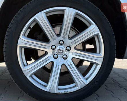 Сірий Вольво ХС90, об'ємом двигуна 1.97 л та пробігом 102 тис. км за 33000 $, фото 43 на Automoto.ua