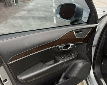 Серый Вольво ХС90, объемом двигателя 1.97 л и пробегом 200 тыс. км за 32000 $, фото 20 на Automoto.ua