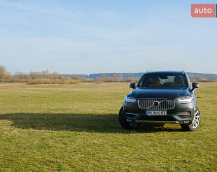 Сірий Вольво ХС90, об'ємом двигуна 1.97 л та пробігом 72 тис. км за 34000 $, фото 9 на Automoto.ua