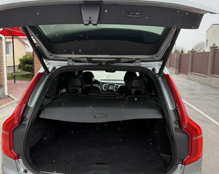 Серый Вольво ХС90, объемом двигателя 1.97 л и пробегом 200 тыс. км за 32000 $, фото 6 на Automoto.ua