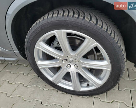 Серый Вольво ХС90, объемом двигателя 1.97 л и пробегом 180 тыс. км за 32000 $, фото 48 на Automoto.ua