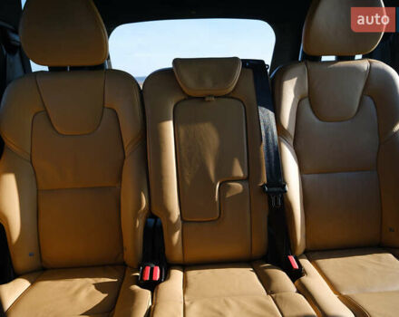 Сірий Вольво ХС90, об'ємом двигуна 1.97 л та пробігом 72 тис. км за 34000 $, фото 31 на Automoto.ua