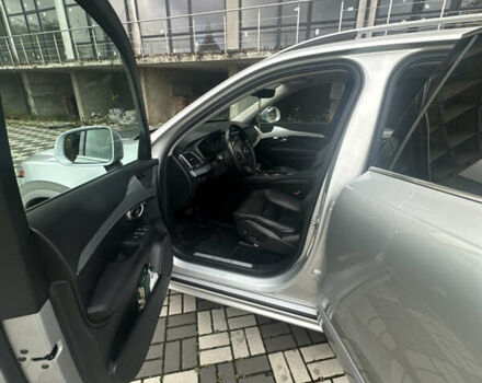 Сірий Вольво ХС90, об'ємом двигуна 2 л та пробігом 132 тис. км за 27000 $, фото 29 на Automoto.ua