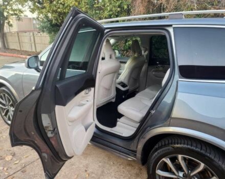 Сірий Вольво ХС90, об'ємом двигуна 2 л та пробігом 50 тис. км за 17000 $, фото 14 на Automoto.ua