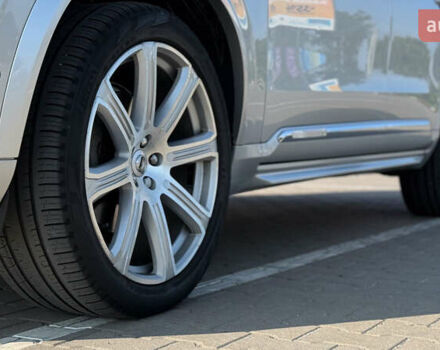 Сірий Вольво ХС90, об'ємом двигуна 1.97 л та пробігом 102 тис. км за 33000 $, фото 13 на Automoto.ua