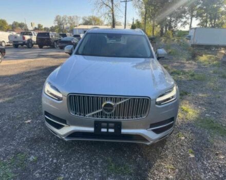 Серый Вольво ХС90, объемом двигателя 2 л и пробегом 66 тыс. км за 8500 $, фото 1 на Automoto.ua