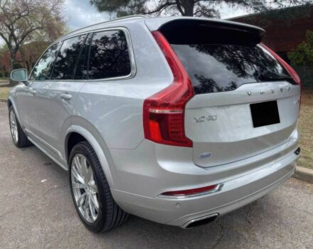 Серый Вольво ХС90, объемом двигателя 2 л и пробегом 88 тыс. км за 11500 $, фото 2 на Automoto.ua