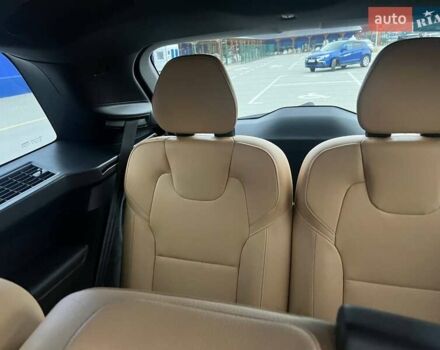 Серый Вольво ХС90, объемом двигателя 2 л и пробегом 143 тыс. км за 26500 $, фото 30 на Automoto.ua